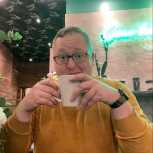 Profile photo of sam-hinkle